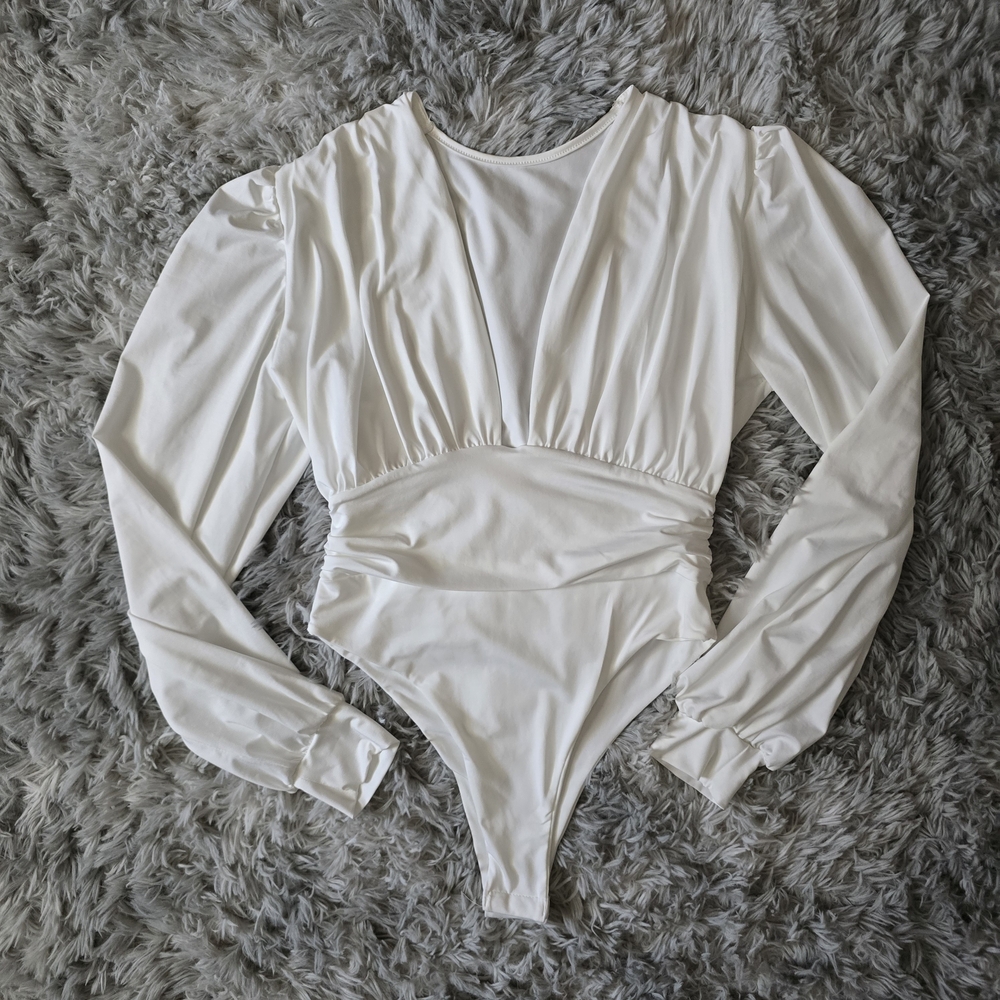 White Long Sleeve Bodysuit - Size S/M